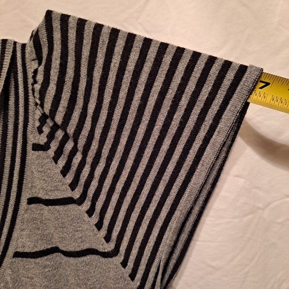 MOSSIMO SHIRT - Picture 4 of 6